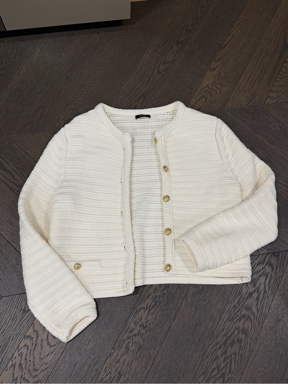 Massimo Dutti Cream Knit Cropped Button Cardigan